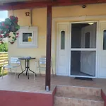 Napsugár Apartamento *